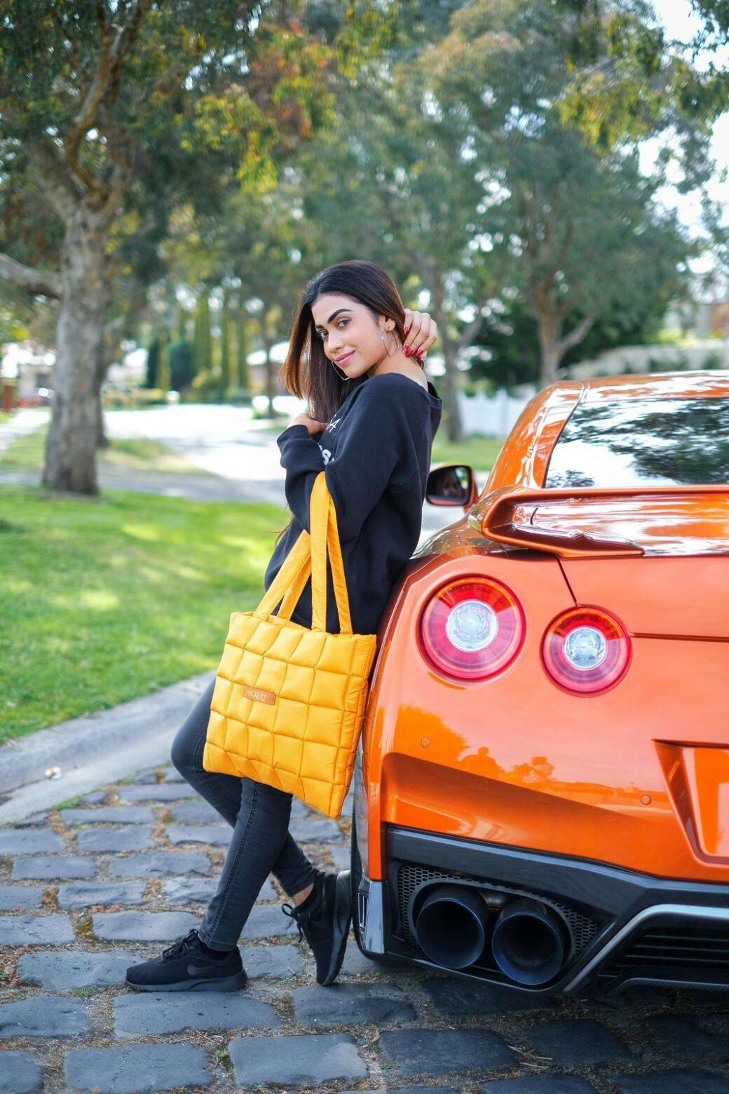 Yellow Quilted Shoulder Tote Bag - Image 5