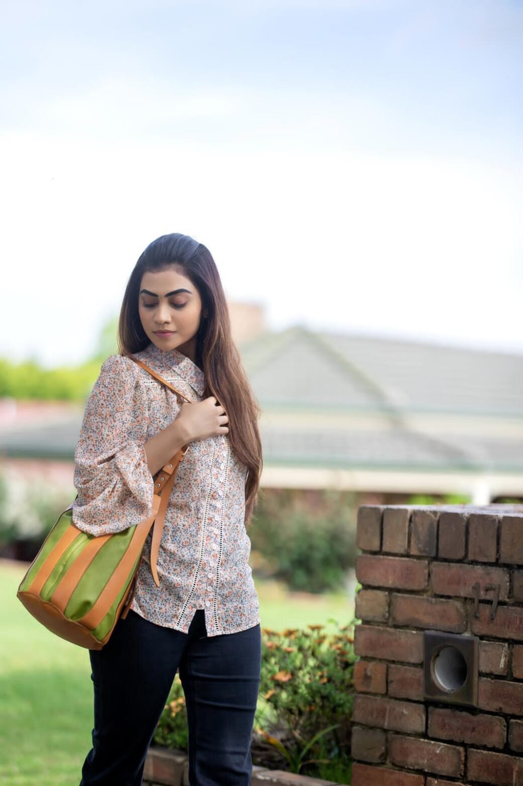 Brown Mix Green Bucket Bag - Image 2