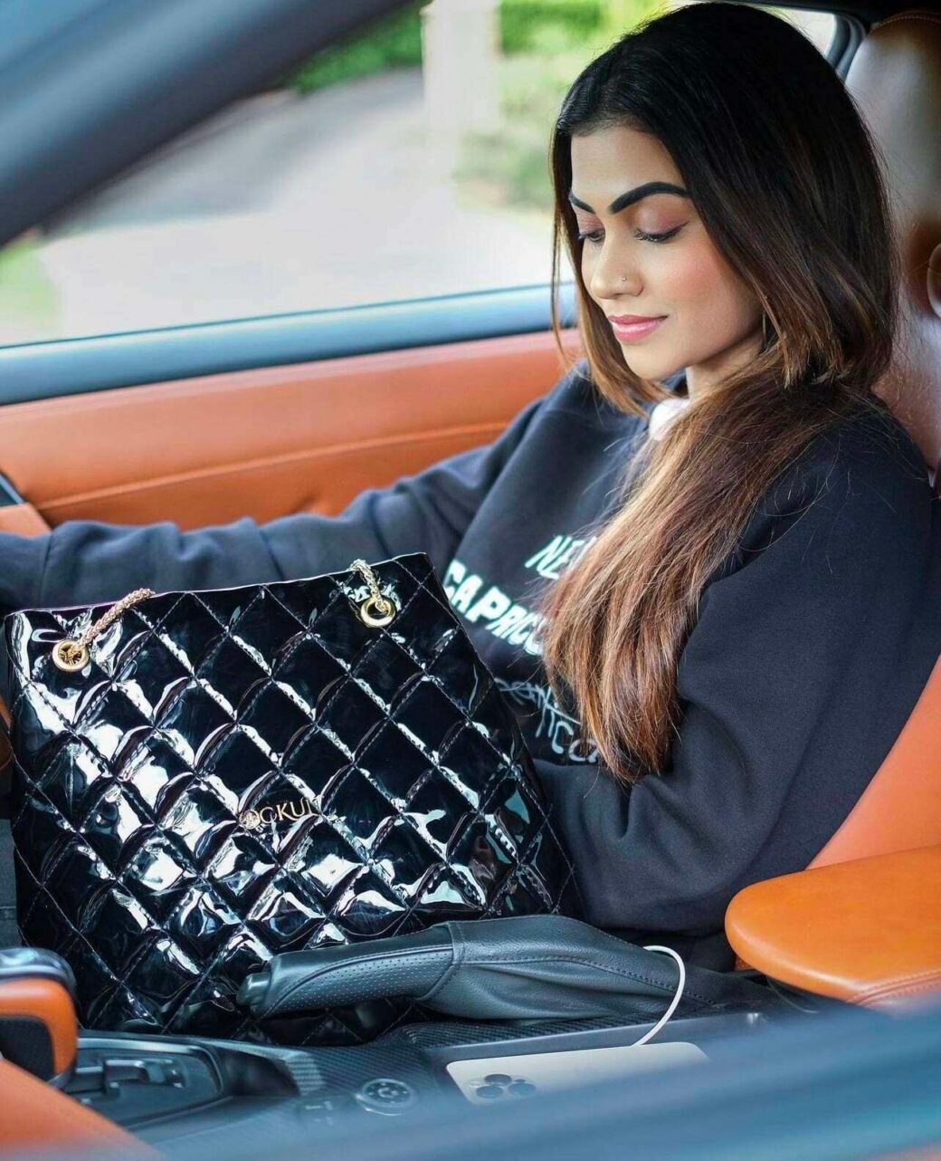 Quilted Candy Black Shine Hand Bag - Image 2
