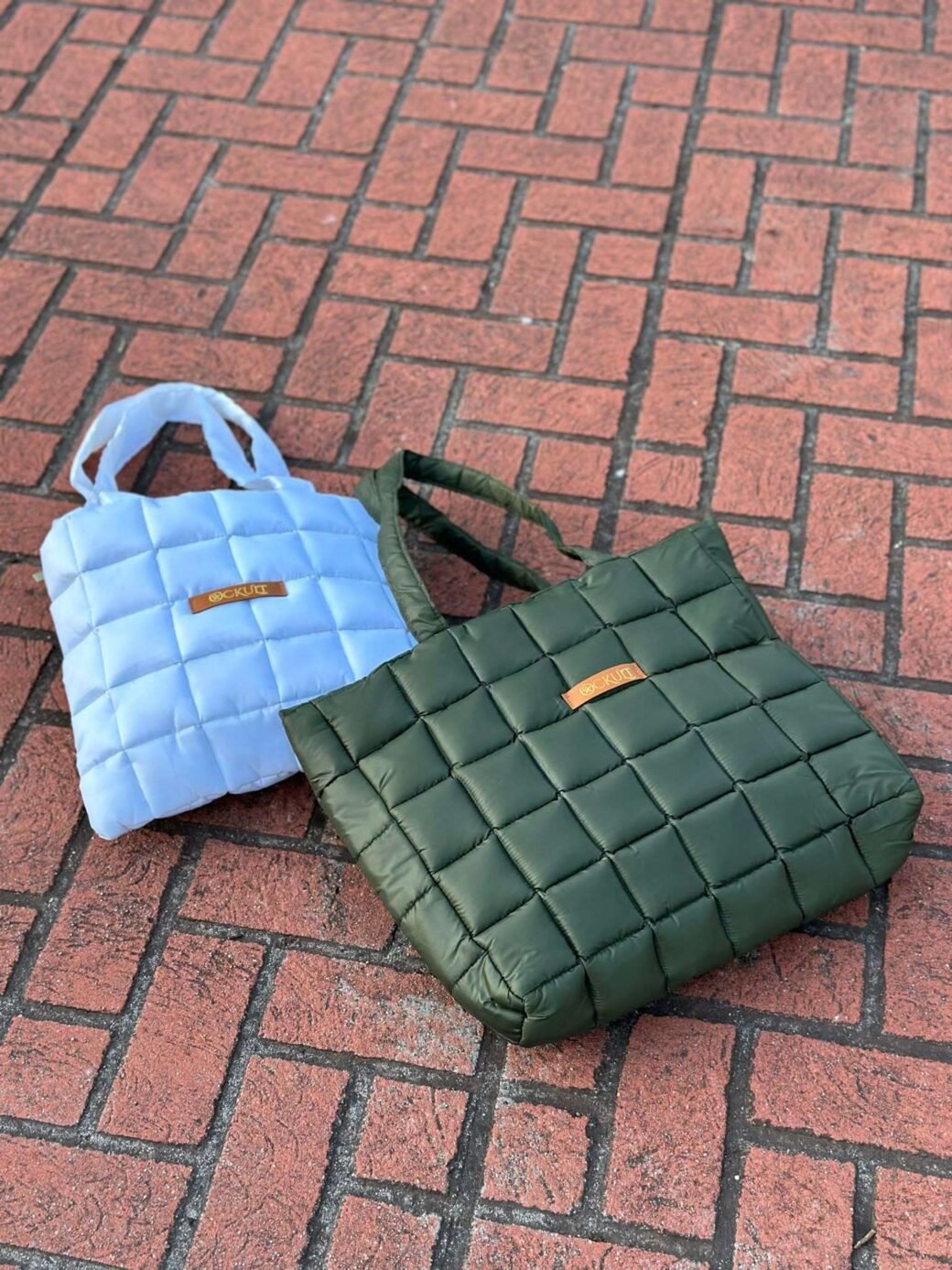 Green Large Space Quilted Shoulder Tote Bag - Image 3