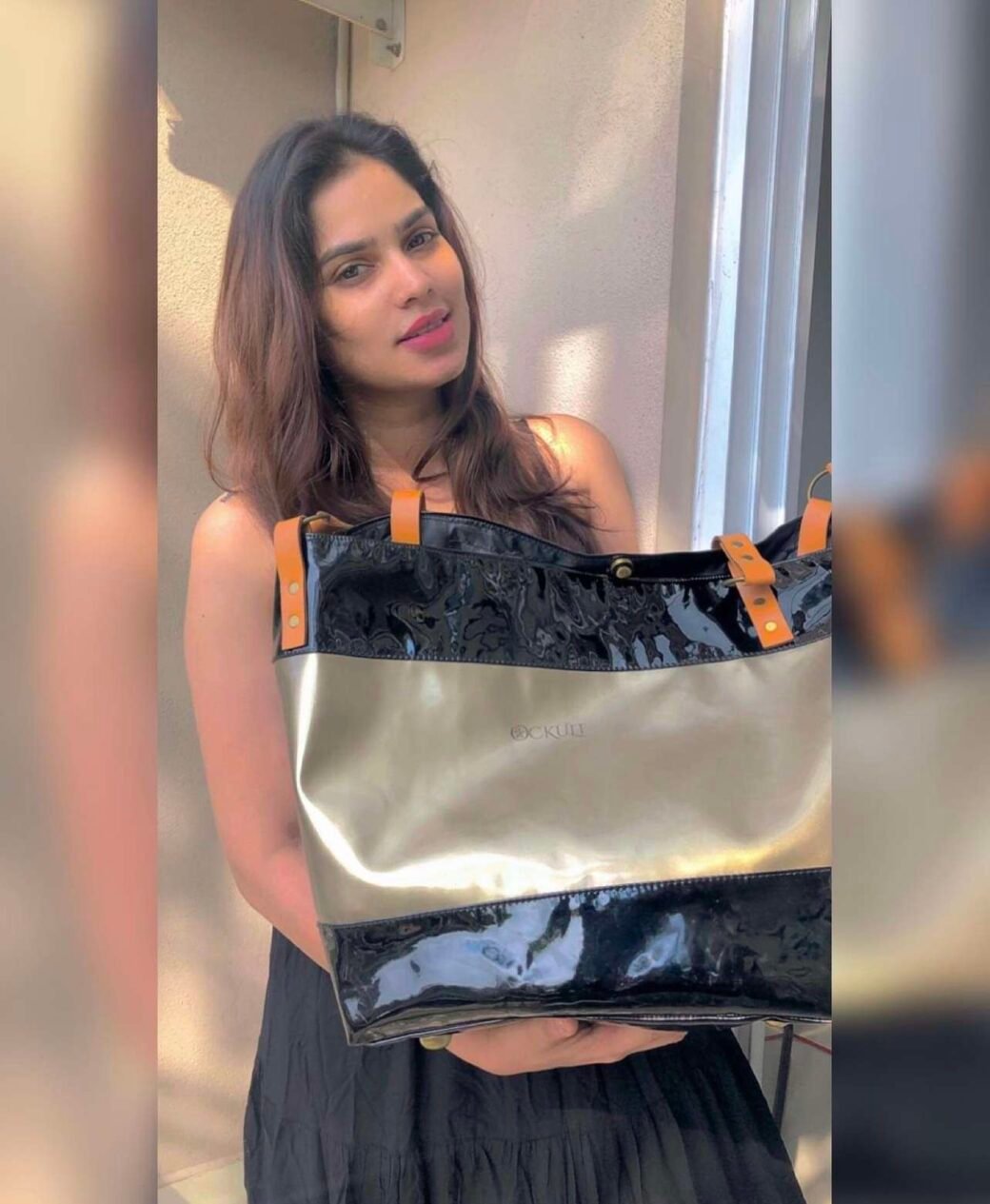 Two Tone Black Gold Bag - Image 3