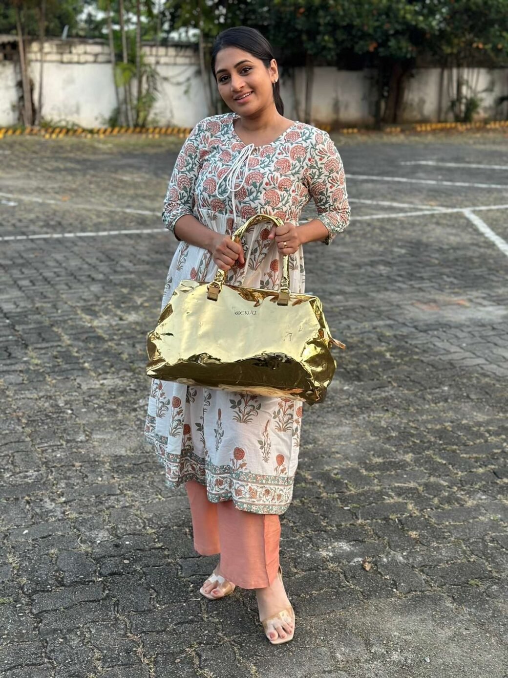 Arya Golden Diaper Bag - Image 2