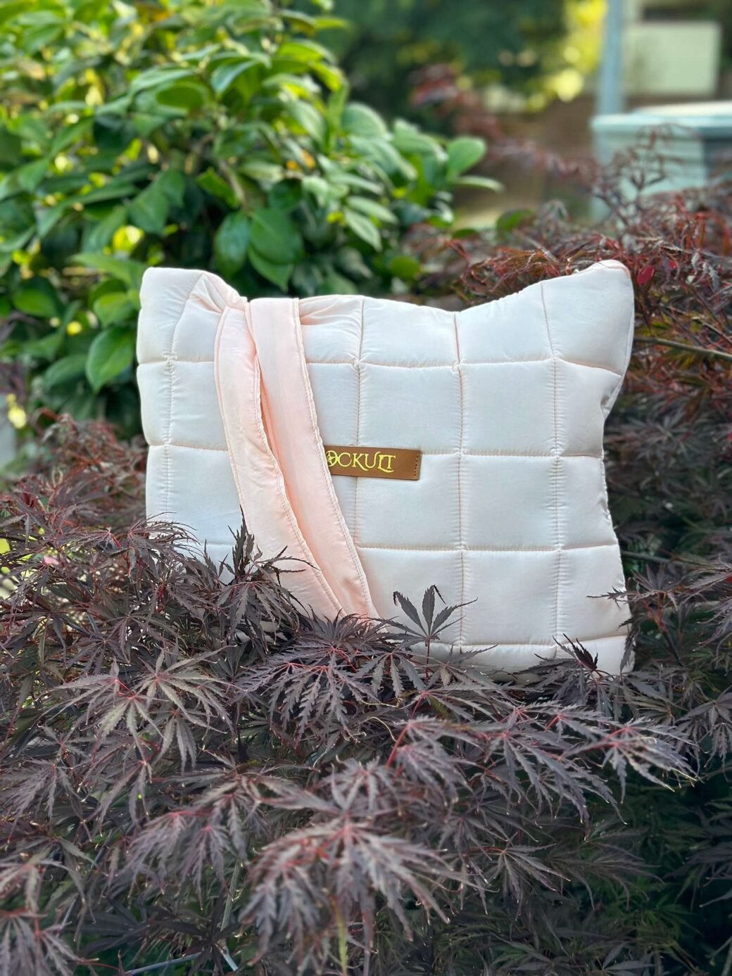 Pink Quilted Shoulder Tote Bag - Image 3