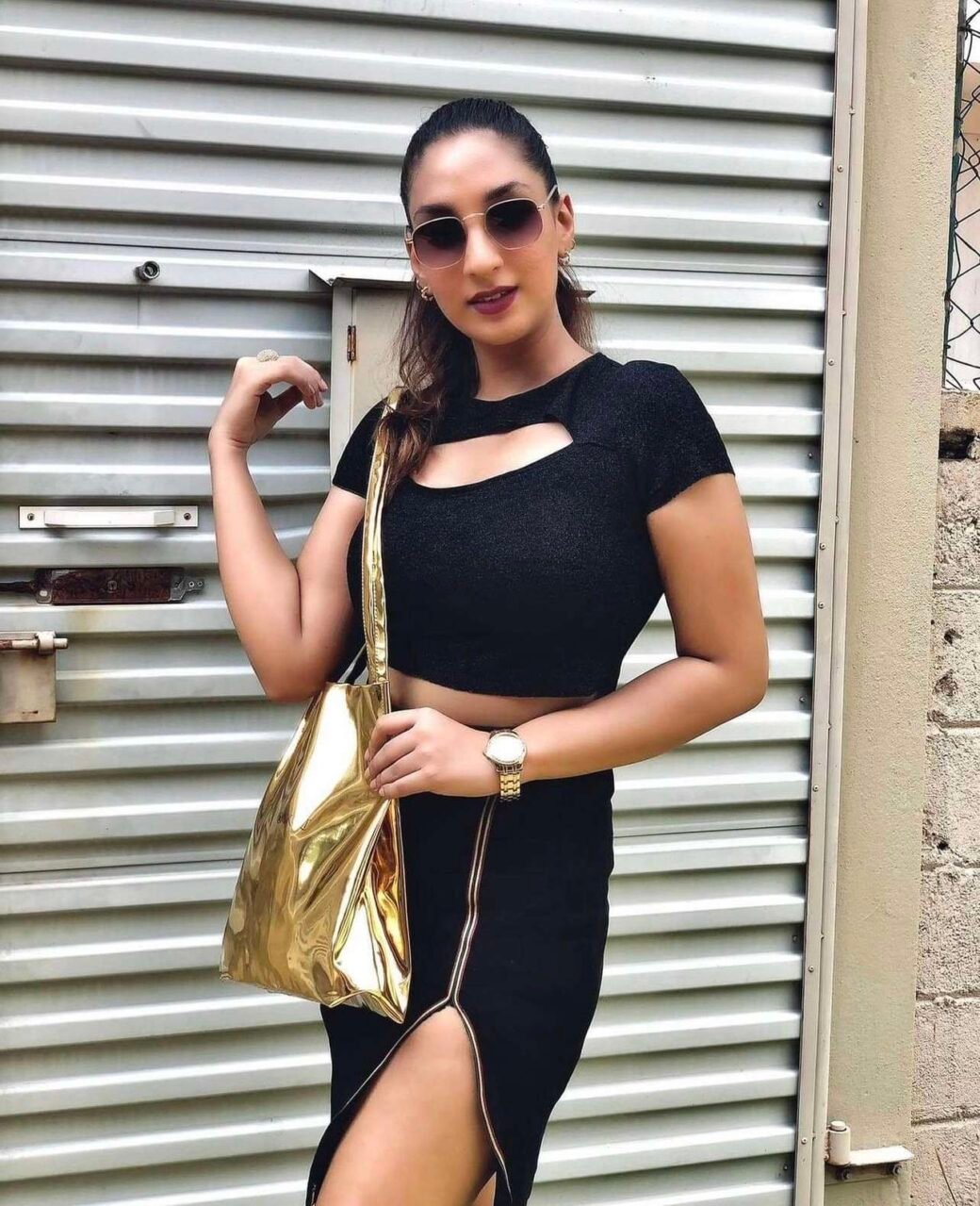Gold Strap Bag - Image 2