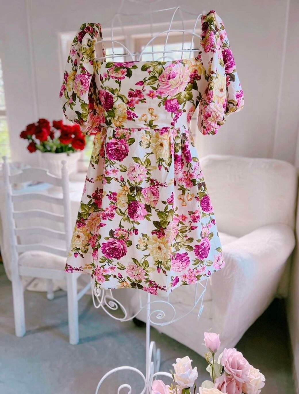 Floral Puff Sleeve Dress