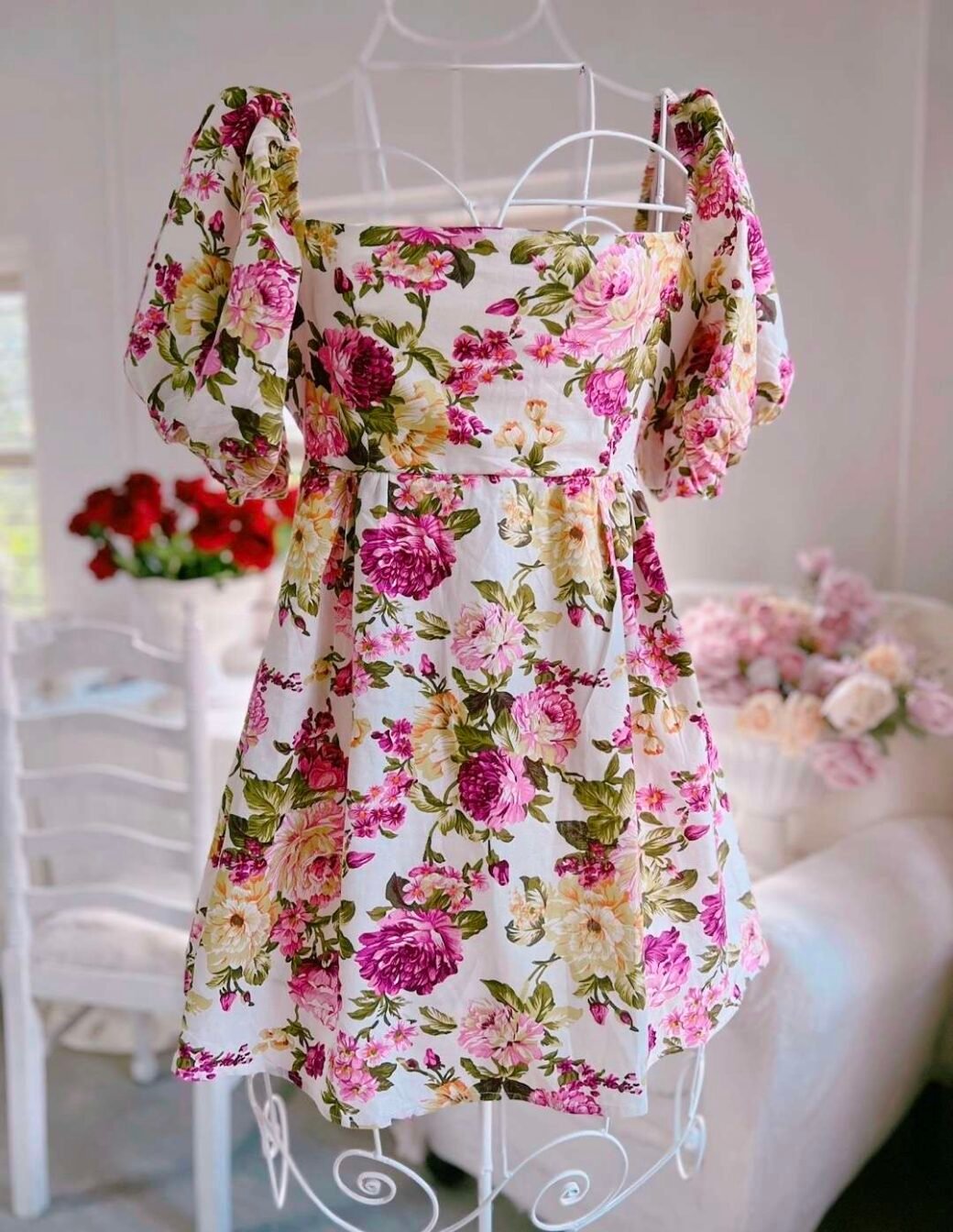 Floral Puff Sleeve Dress - Image 3