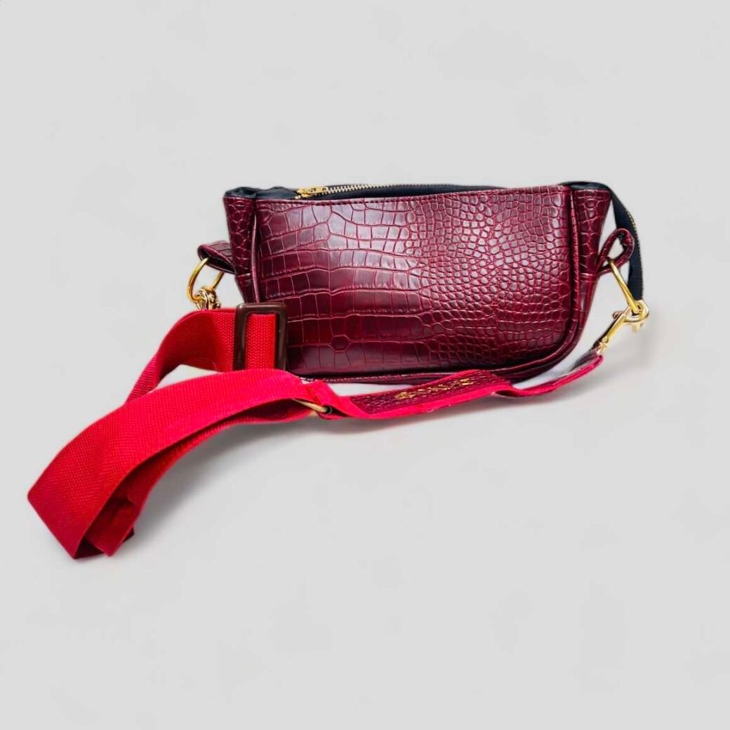 KAV Unisex Bag Maroon color
