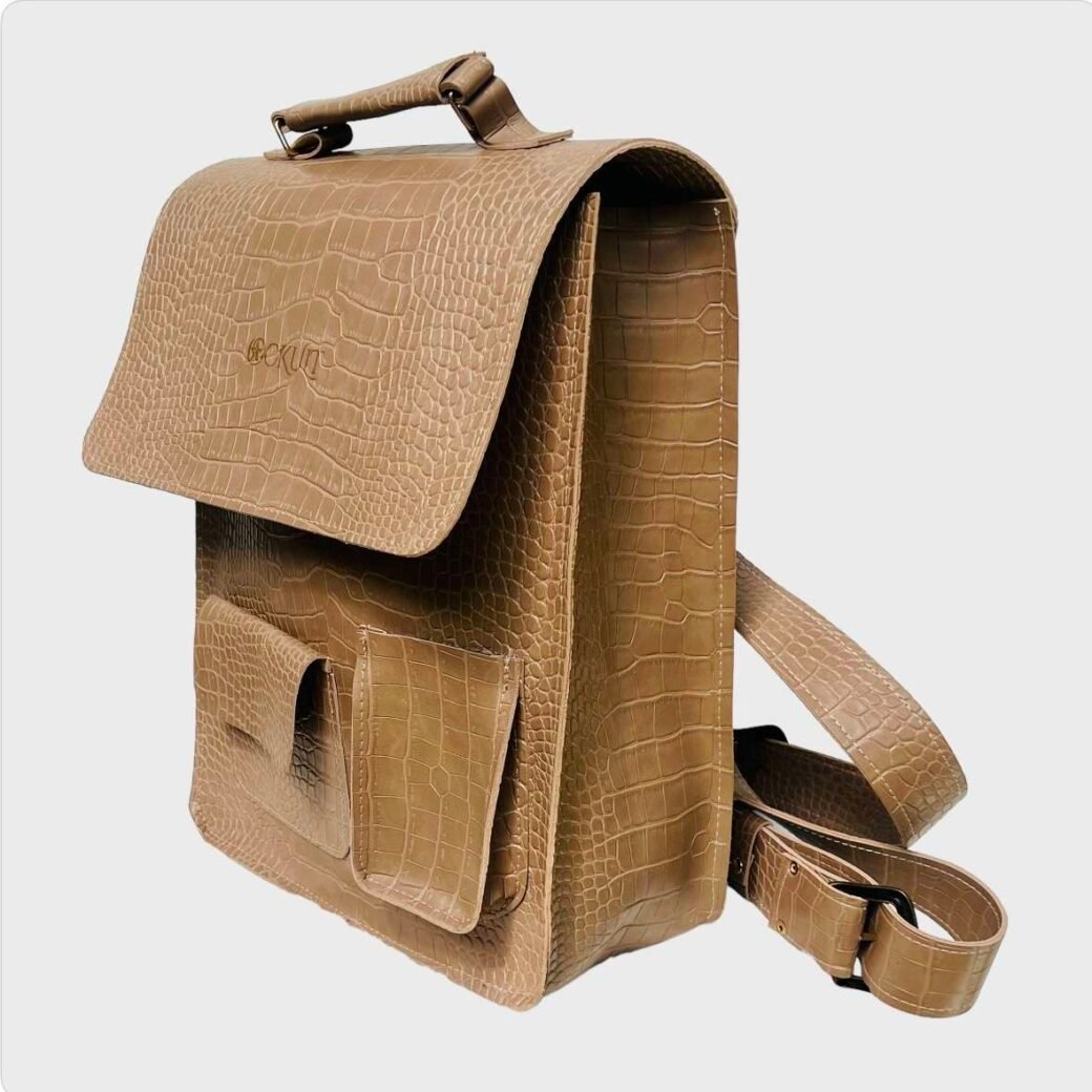 CR BeigeBack Pack